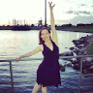Meet your Posher, Stephanie elizabeth